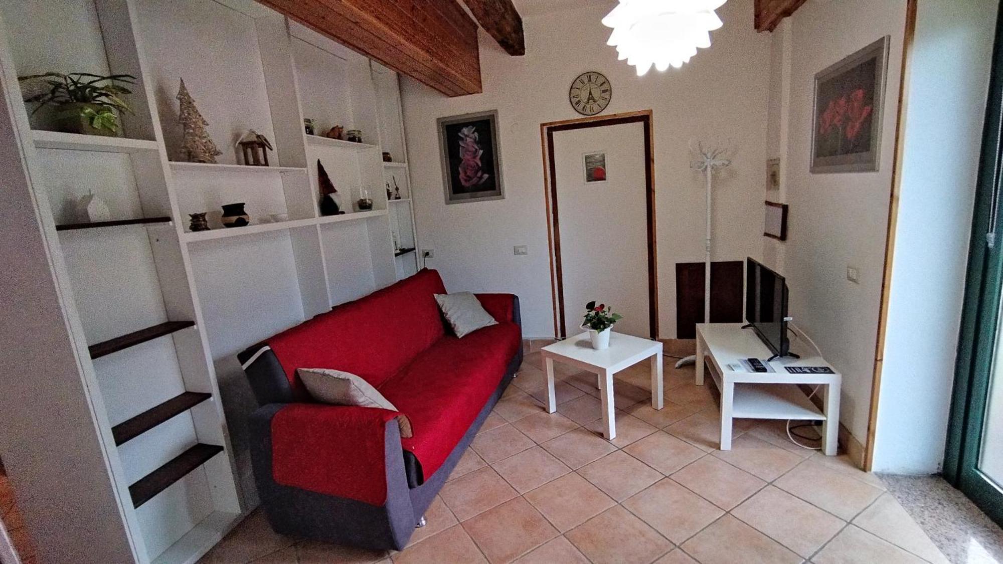 Il Sorriso: Private Ground Floor Apartment Lugo  Room photo